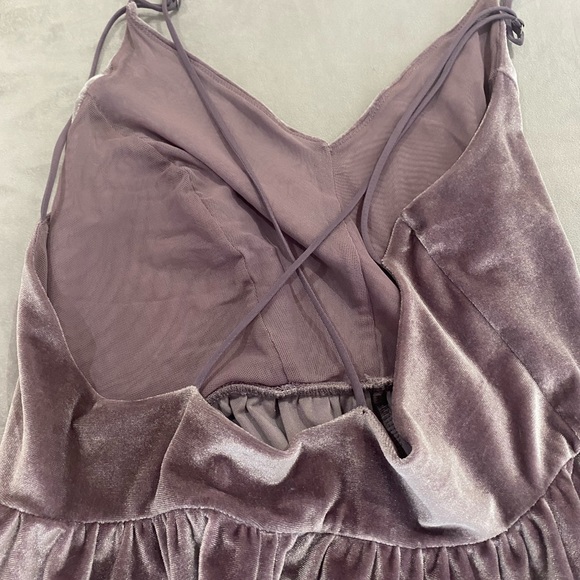 Light purple velvet romper - Picture 2 of 3